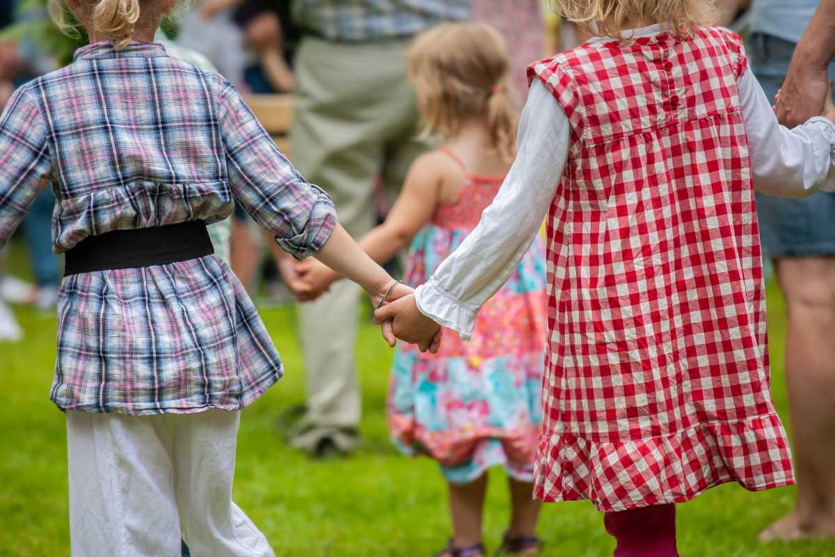 Enhance Parenting Skills in Blended Families with Emotional Intelligence