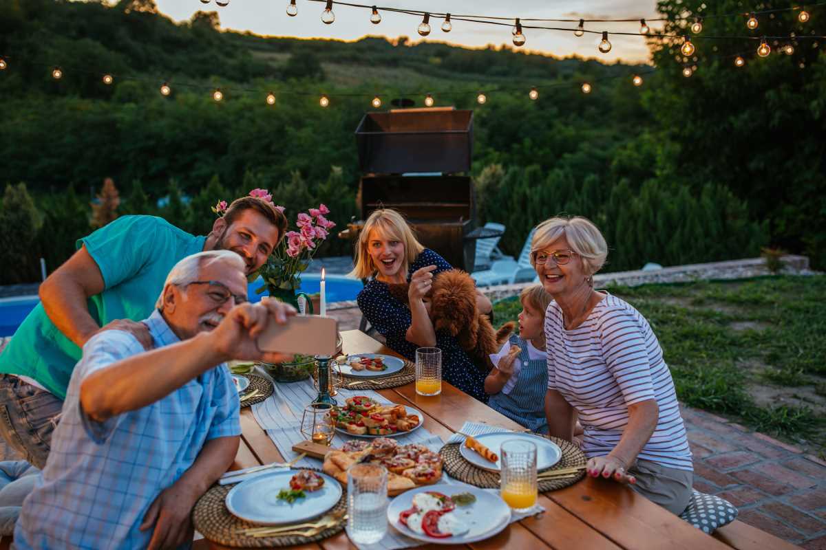 Creating Lasting Family Traditions with Sustainability in Mind