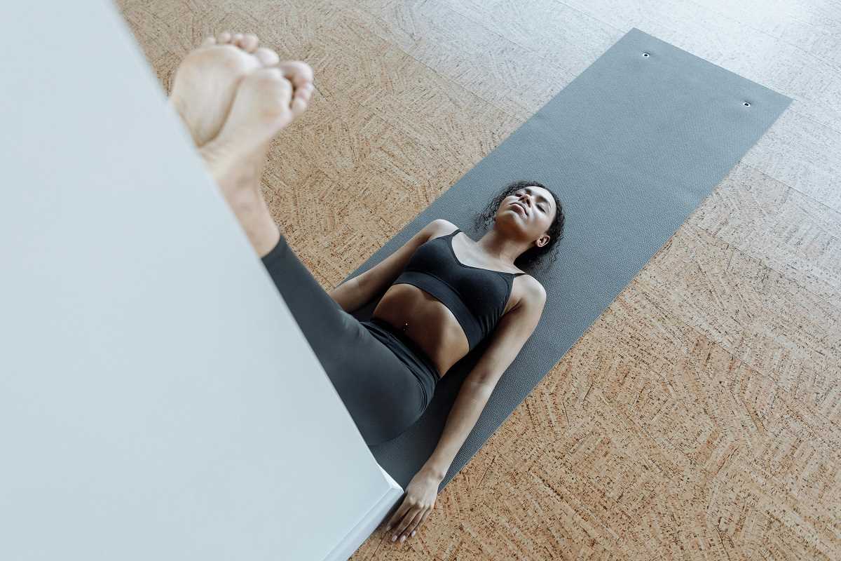 Check Out 7 Hidden HIIT Exercises Perfect for Small Apartments